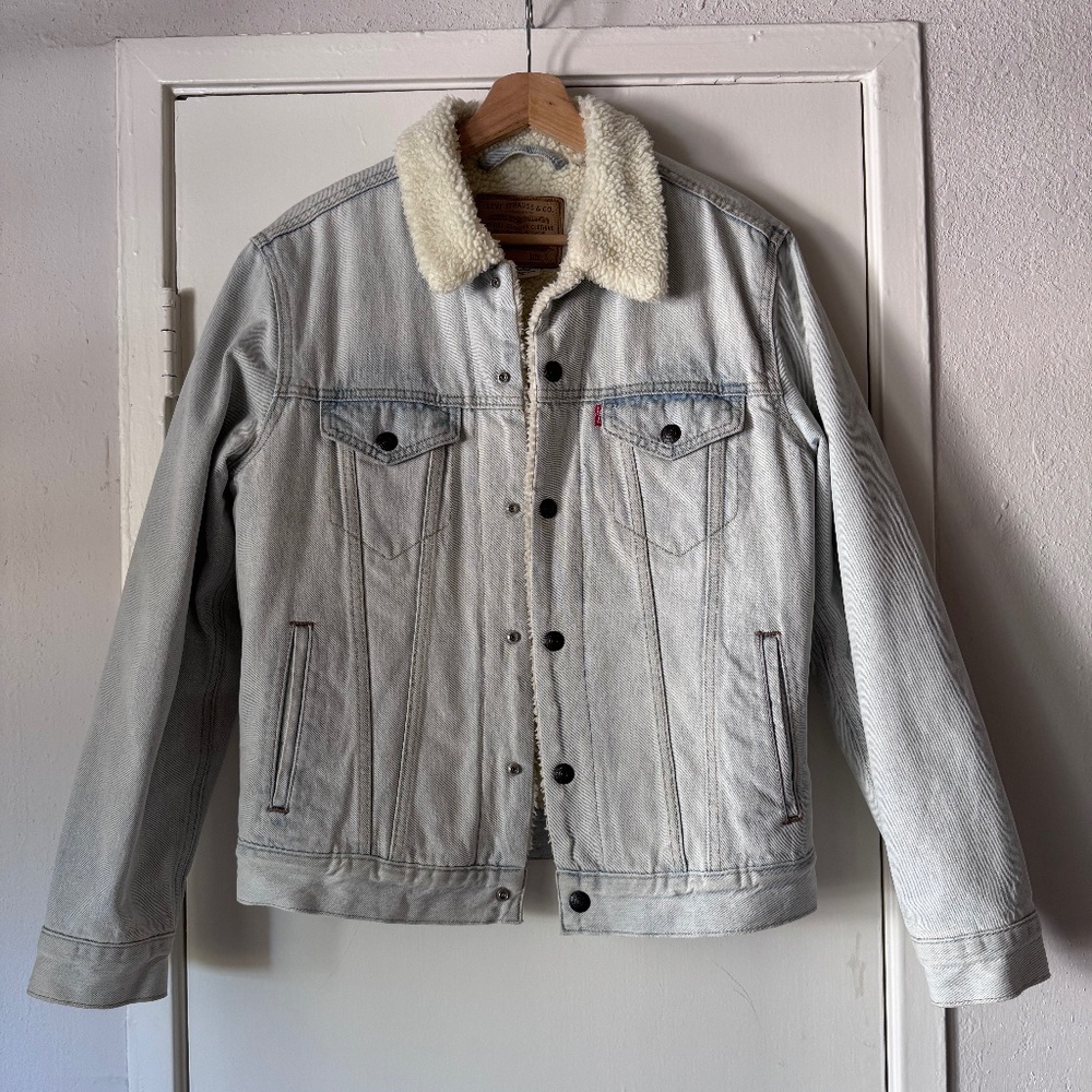 Levi's Light Blue Jean Jacket with Sherpa lining